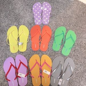 Old navy flip flops